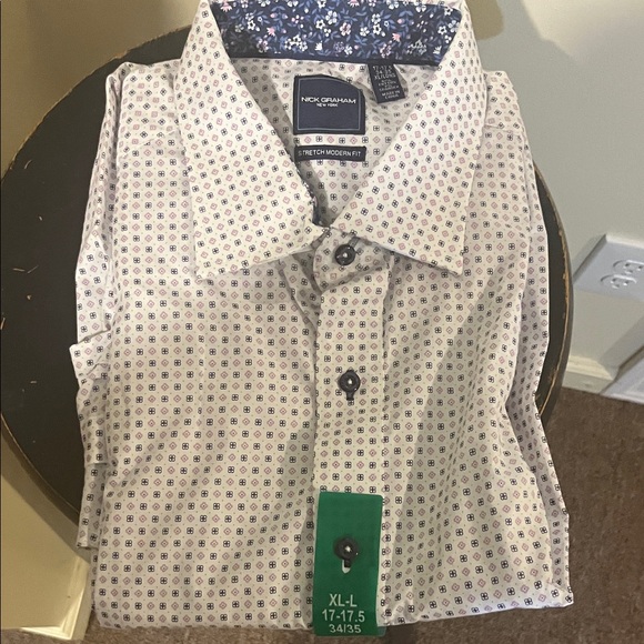 Nick Graham Men's White and Blue Patterned Button Down Shirt - Picture 1 of 3